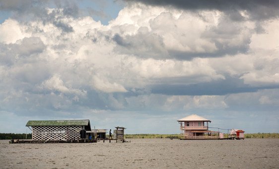 由于人为活动所引起的气候变化，全球多地将经历异常高温。